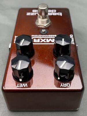 MXR M84 - Bass Fuzz Deluxe Pedal | Long & McQuade